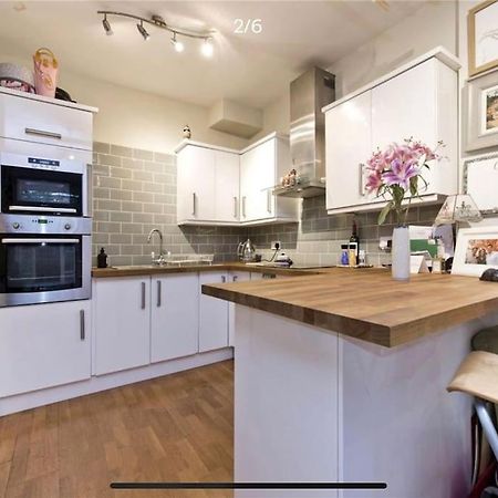 Lovely 1 Bedroom Apartment In West Kensington Londra Exterior foto