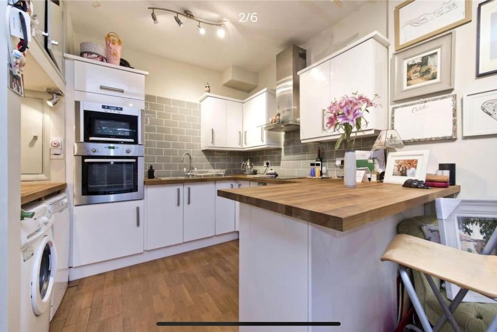 Lovely 1 Bedroom Apartment In West Kensington Londra Exterior foto